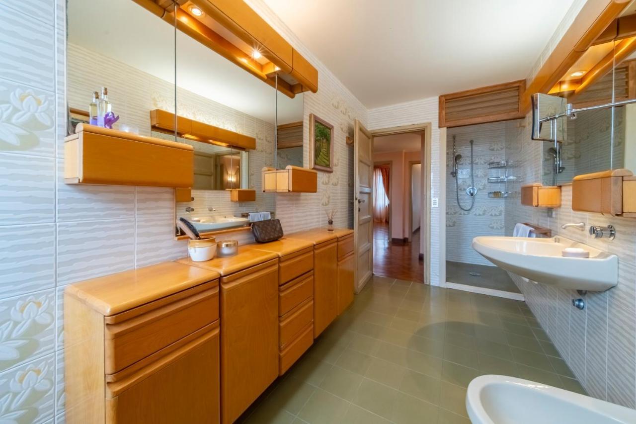 Golden Renaissance Apartment Florence Exterior photo