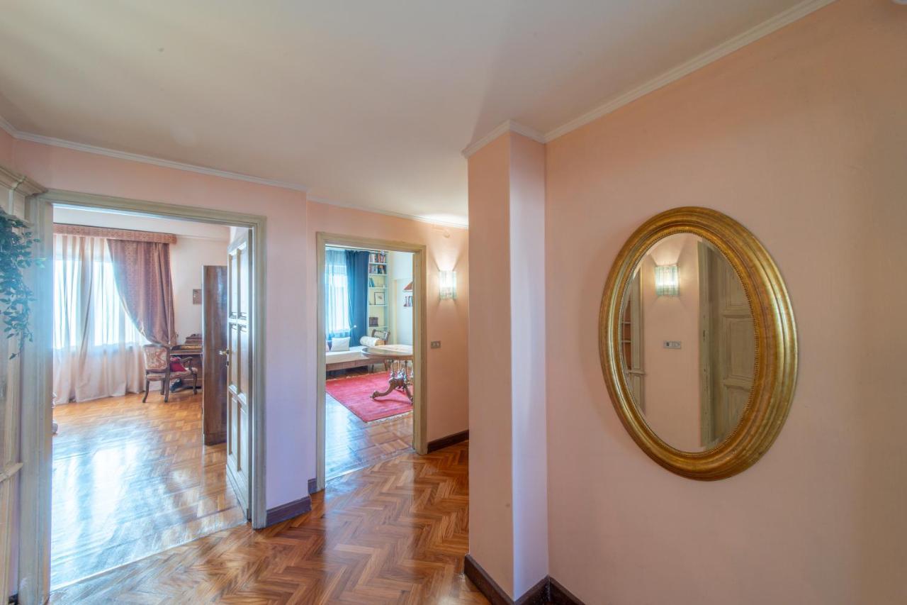 Golden Renaissance Apartment Florence Exterior photo